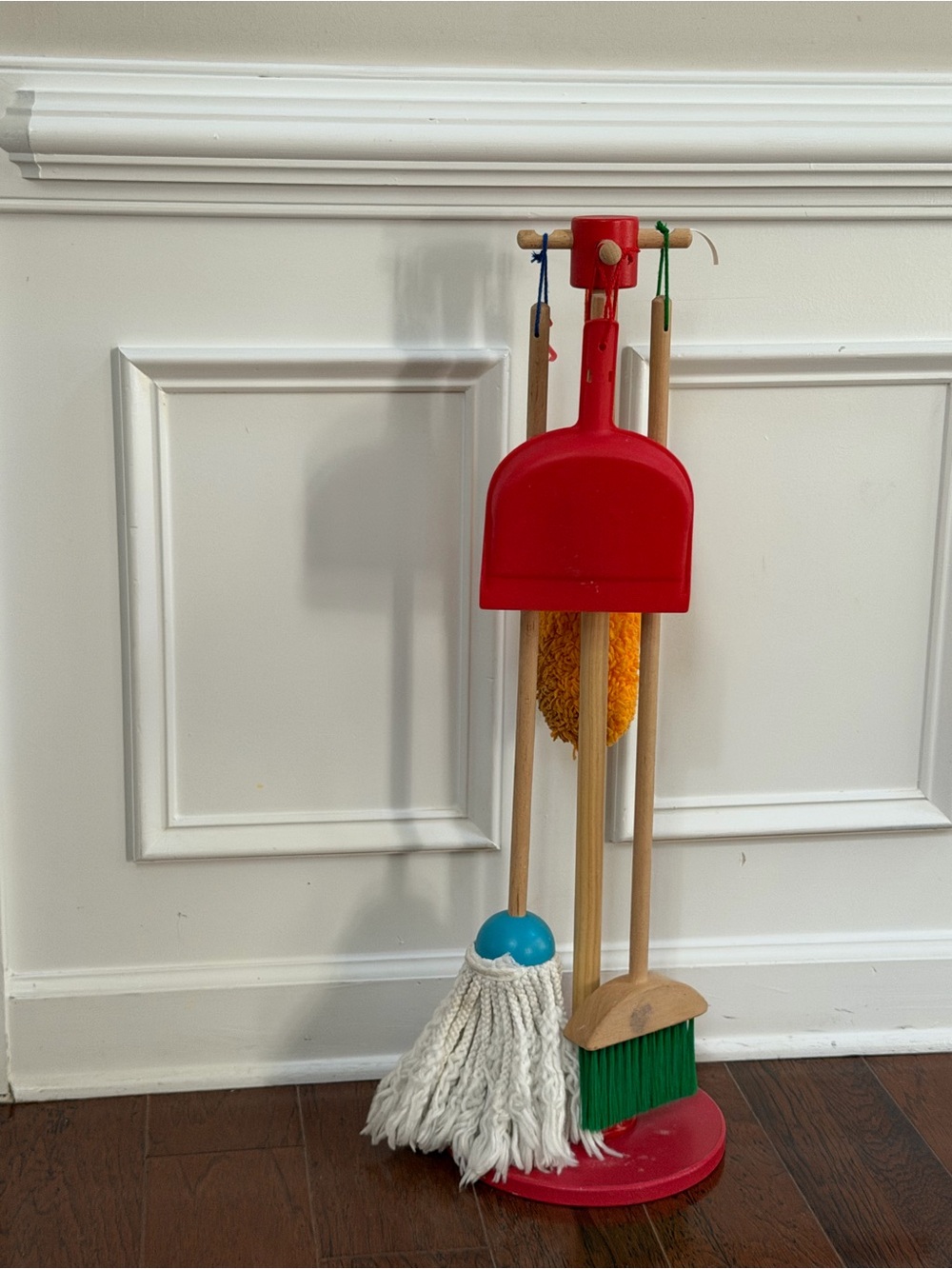 MELISSA & DOUG wooden Kids' Play Cleaning Set with Mop and Broom
